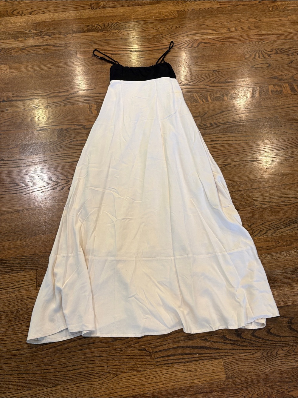 NIA Black & White A-Line Maxi dress, s
